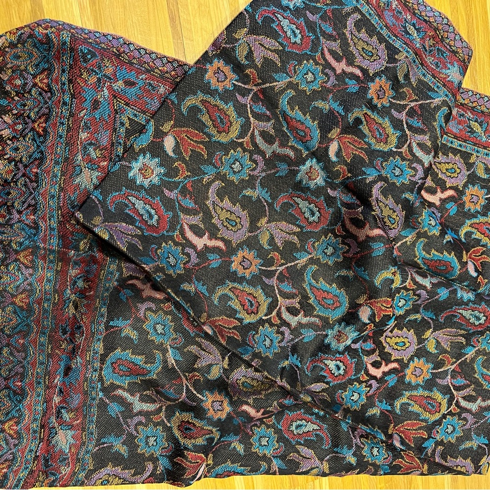 Authentic form Morocco Floral Patterned Scarf